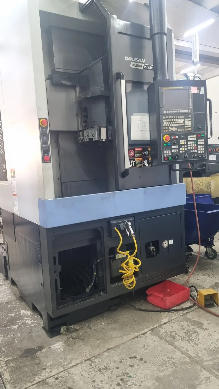 Вертикальный токарный станок Doosan Puma VT450 на сервисе